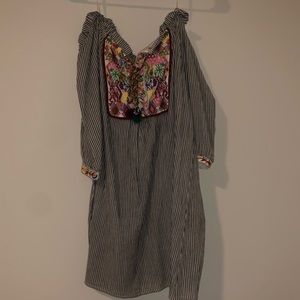 off the shoulder dress!